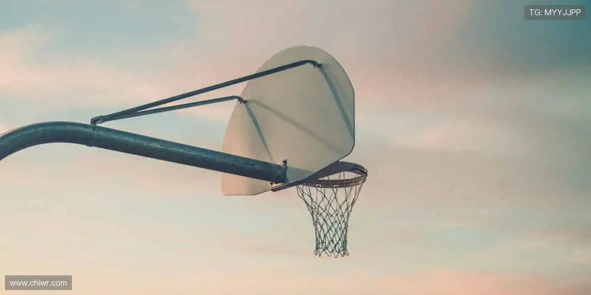 📱 实时互动，畅聊赛事！💬